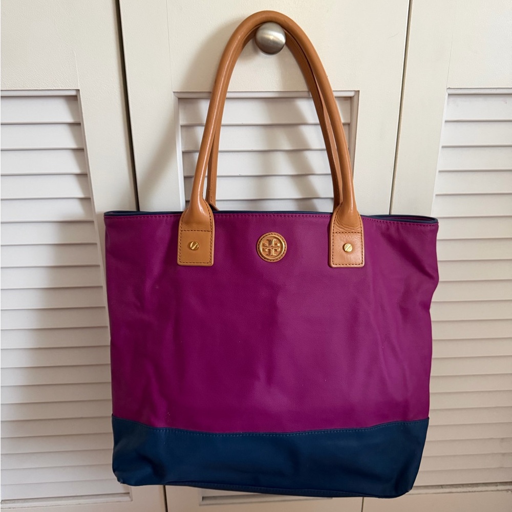 Tory Burch Jaden Magenta and Navy Tote